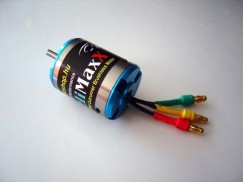 helimaxx_4600_kv_brushless_villanymotor.jpg
